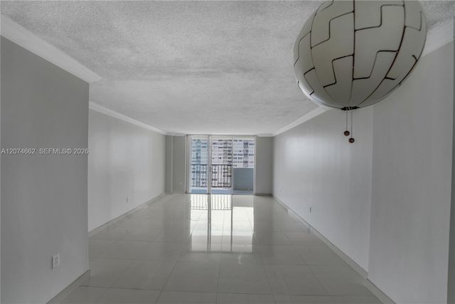 2780 NE 183rd Street 1114, Aventura, FL 33160