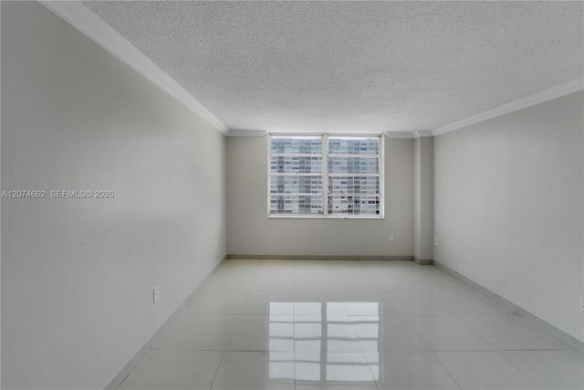 2780 NE 183rd Street 1114, Aventura, FL 33160