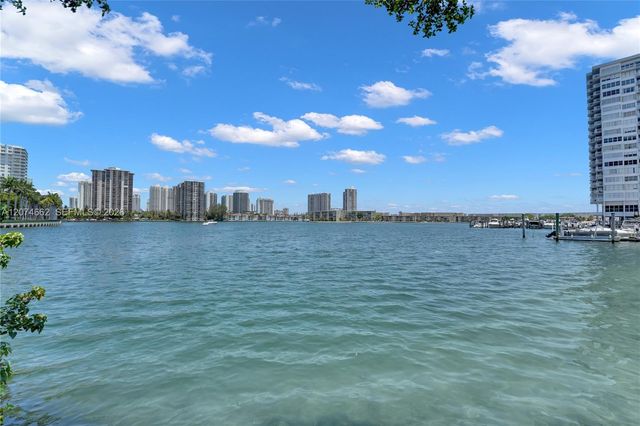 2780 NE 183rd Street 1114, Aventura, FL 33160