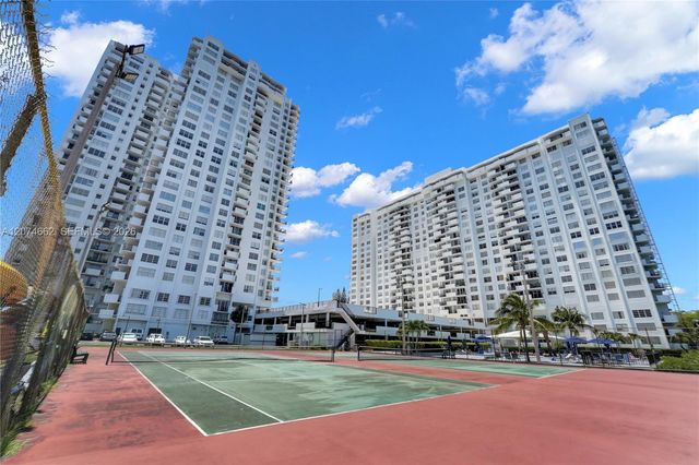 2780 NE 183rd Street 1114, Aventura, FL 33160