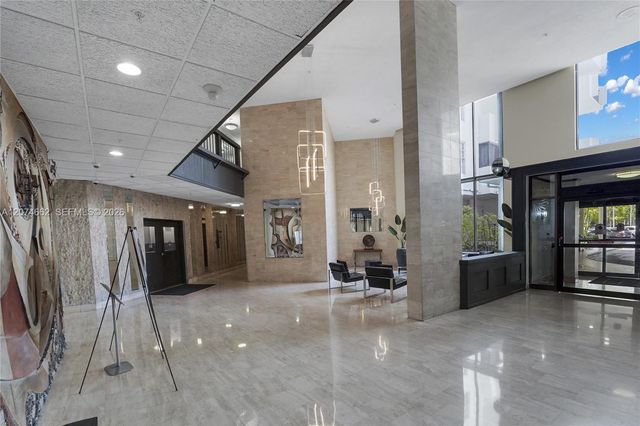 2780 NE 183rd Street 1114, Aventura, FL 33160