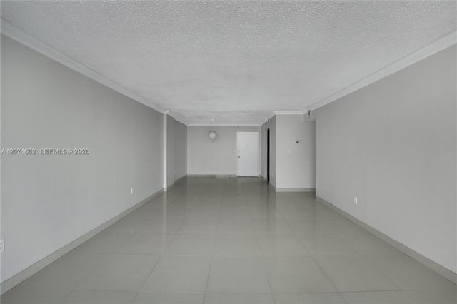 2780 NE 183rd Street 1114, Aventura, FL 33160