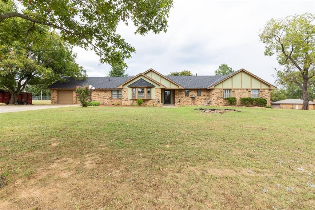 45210 Hardesty Road, Shawnee, OK 74801