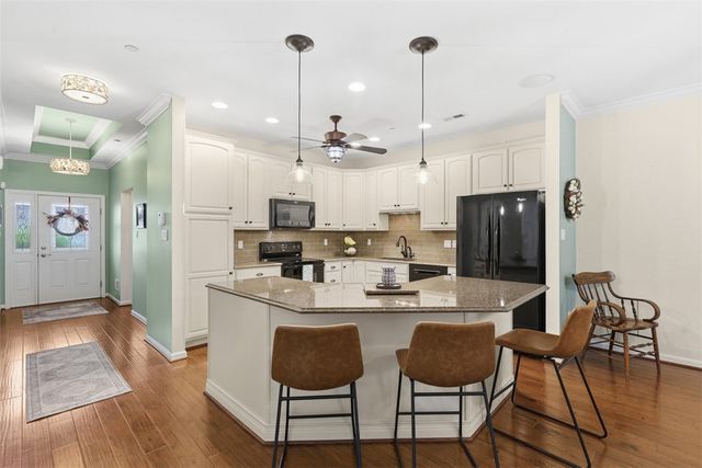 113 Presidents Dr, Sewickley, PA 15143