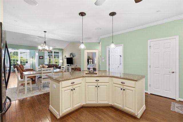 113 Presidents Dr, Sewickley, PA 15143