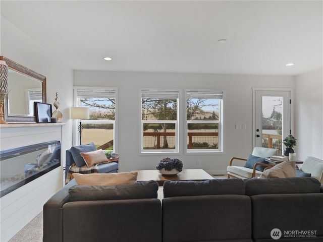 723 Broadway Avenue, Hoquiam, WA 98550