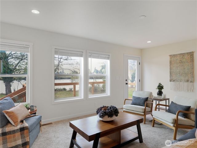 723 Broadway Avenue, Hoquiam, WA 98550