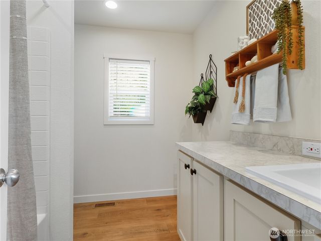 723 Broadway Avenue, Hoquiam, WA 98550