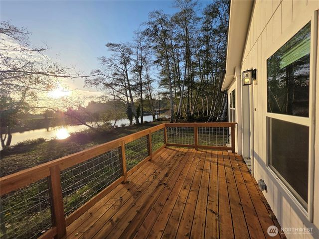 723 Broadway Avenue, Hoquiam, WA 98550