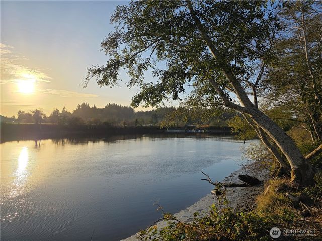 723 Broadway Avenue, Hoquiam, WA 98550