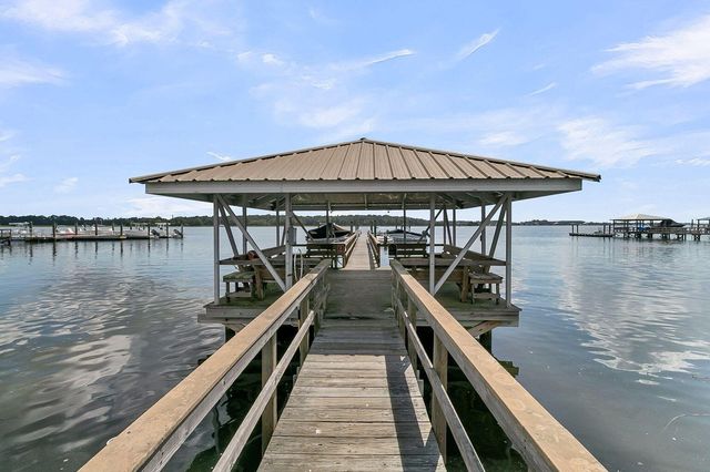 115 Wando Reach Road, Wando, SC 29492