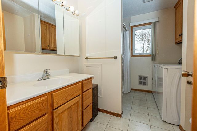 1015 Nokomis Street, Alexandria, MN 56308