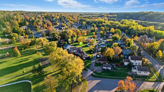 1123 Adams Avenue, Eveleth, MN 55734