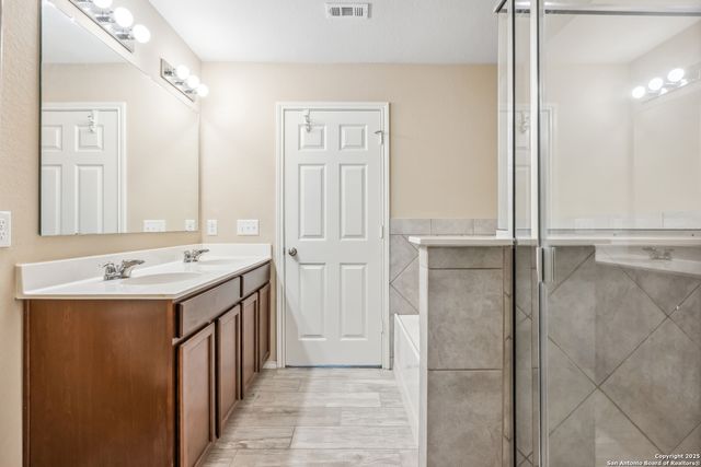 14115 Knob Creek, San Antonio, TX 78245
