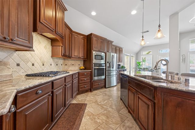 19814 Crested Peak Lane, Cypress, TX 77433