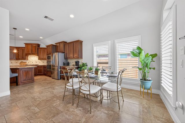 19814 Crested Peak Lane, Cypress, TX 77433