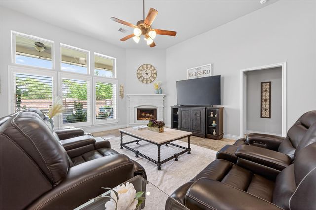 19814 Crested Peak Lane, Cypress, TX 77433