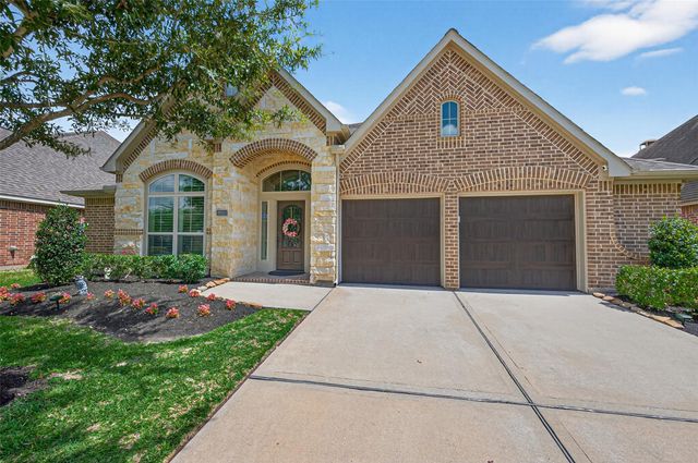 19814 Crested Peak Lane, Cypress, TX 77433