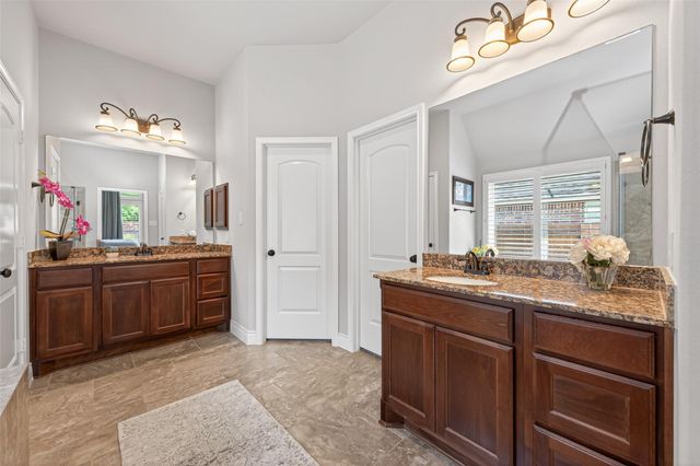 19814 Crested Peak Lane, Cypress, TX 77433