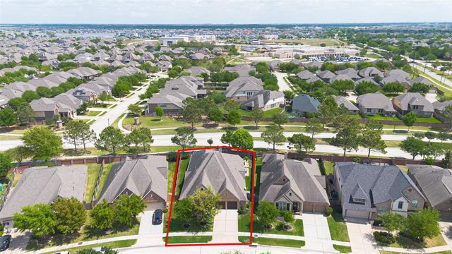 19814 Crested Peak Lane, Cypress, TX 77433