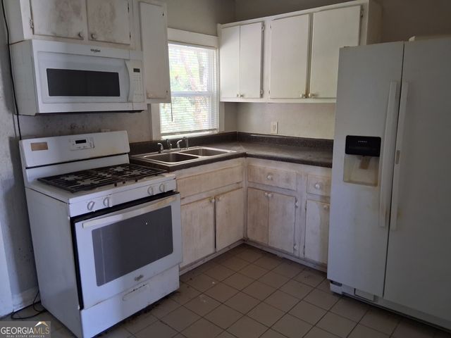 2835 Burton Road NW, Atlanta, GA 30311