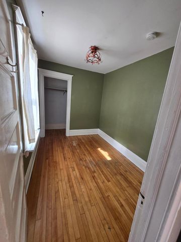 3032 14th Avenue S, Minneapolis, MN 55407