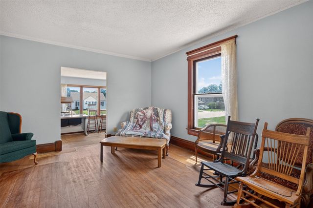 1024 Pennsylvania Avenue, Des Moines, IA 50316