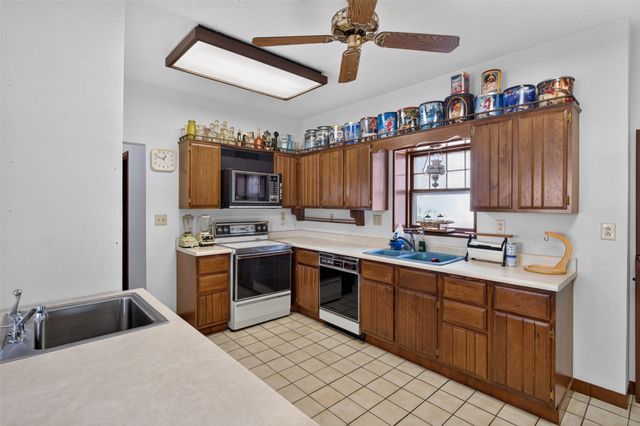 1024 Pennsylvania Avenue, Des Moines, IA 50316