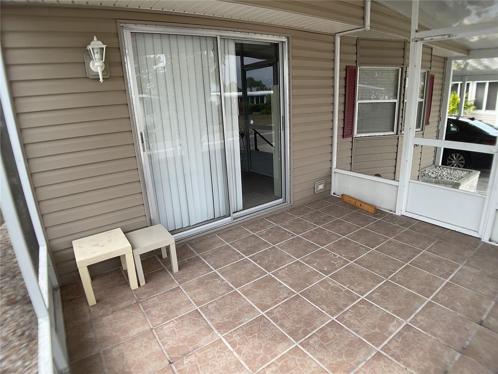 Image 13 of property listing at 2100 KINGS HIGHWAY 288, Port Charlotte, FL 33980