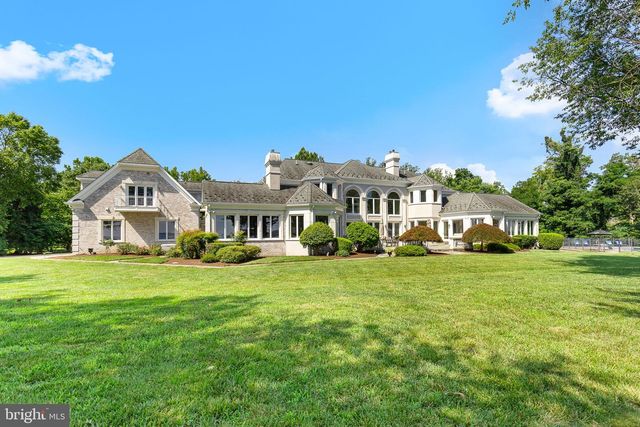 11195 GUNSTON, Lorton, VA 22079