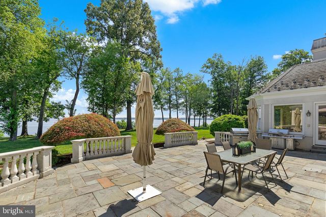 11195 GUNSTON, Lorton, VA 22079