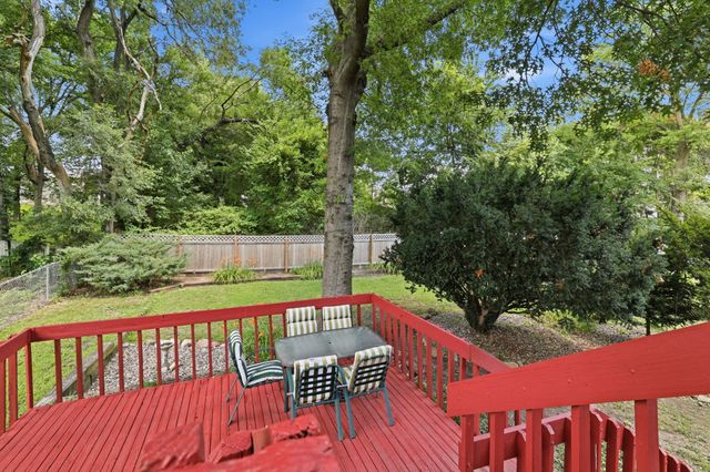 6505 Lincoln Avenue, Windsor Heights, IA 50324