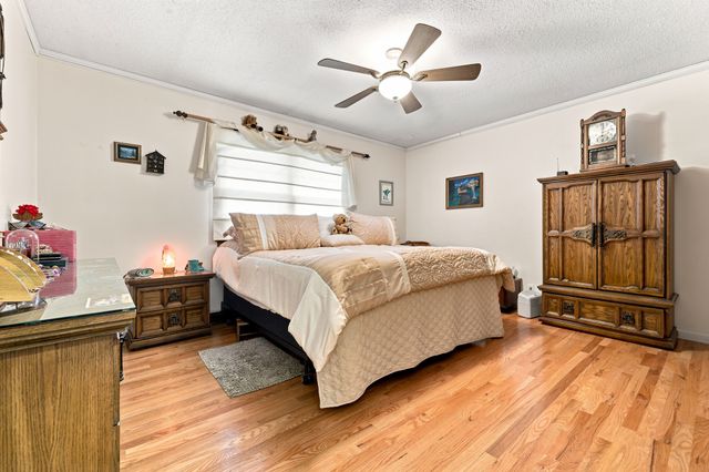 6505 Lincoln Avenue, Windsor Heights, IA 50324