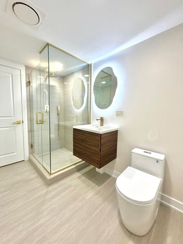 830 Deerfield Road, Highland Park, IL 60035