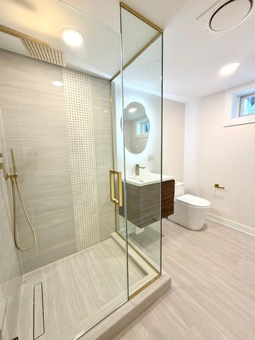 830 Deerfield Road, Highland Park, IL 60035