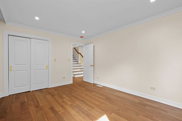 830 Deerfield Road, Highland Park, IL 60035