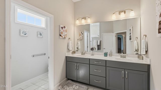 1003 Bryant Court, Mebane, NC 27302