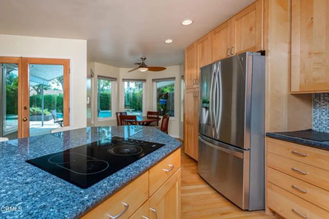 9501 Greenhaven Court, Bakersfield, CA 93311