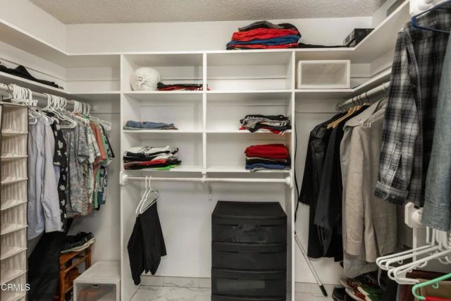 9501 Greenhaven Court, Bakersfield, CA 93311