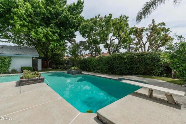 9501 Greenhaven Court, Bakersfield, CA 93311