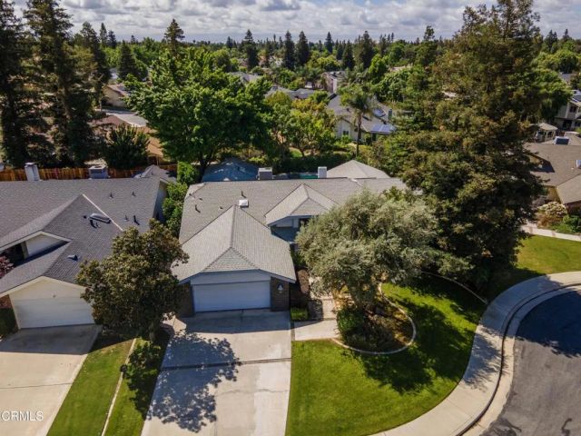 9501 Greenhaven Court, Bakersfield, CA 93311