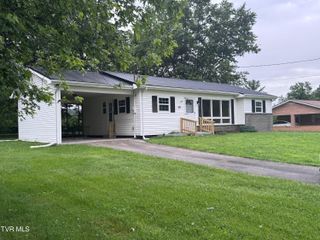 40 Decatur Street, Greeneville, TN 37743