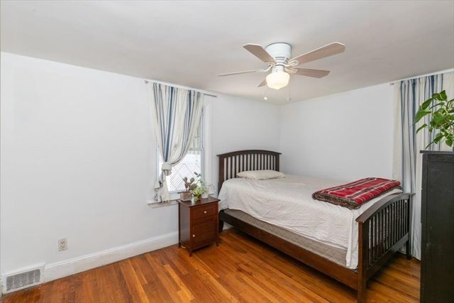 325 E Haverhill St, Lawrence, MA 01841