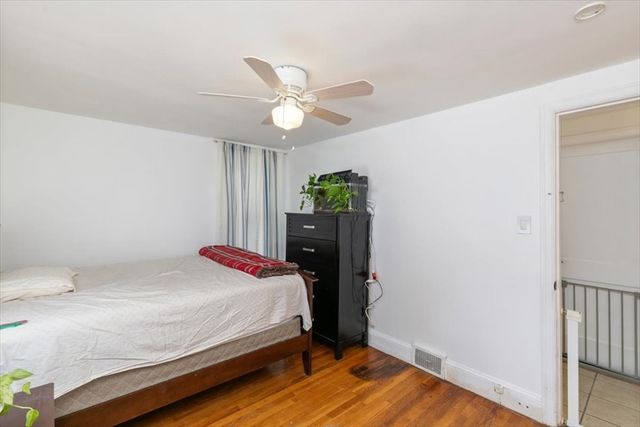 325 E Haverhill St, Lawrence, MA 01841