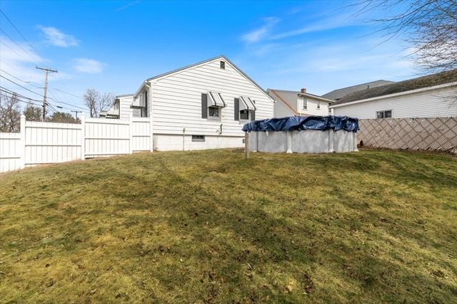 325 E Haverhill St, Lawrence, MA 01841