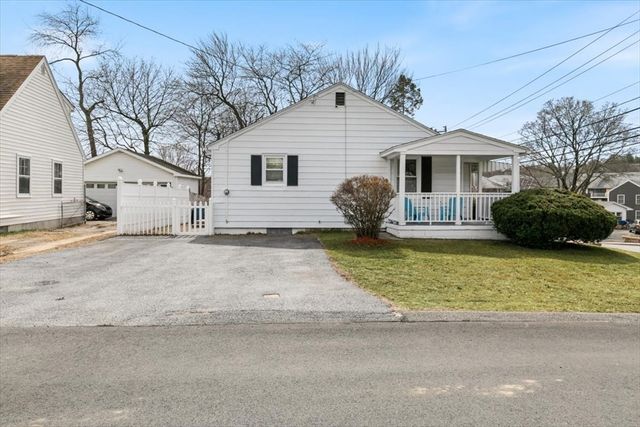 325 E Haverhill St, Lawrence, MA 01841