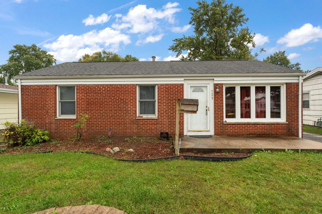 135 Laura Lane, Thornton, IL 60476 — photo 2