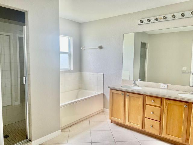 304 BEACON HARBOUR LOOP, Bradenton, FL 34212