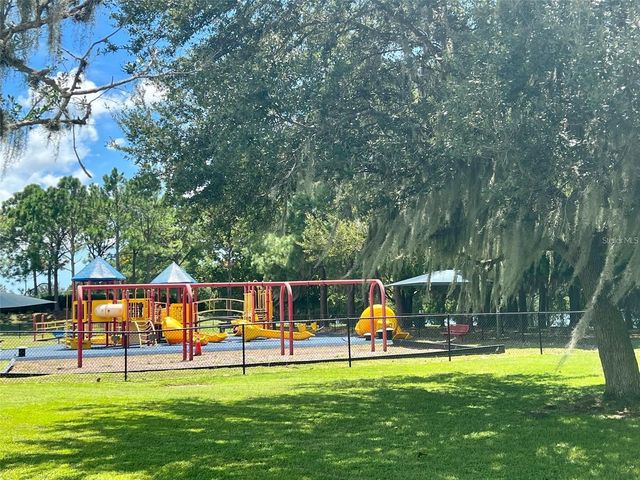 304 BEACON HARBOUR LOOP, Bradenton, FL 34212