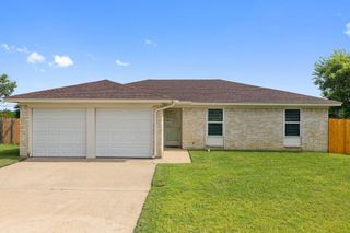 9920 Alemeda Court, Fort Worth, TX 76108